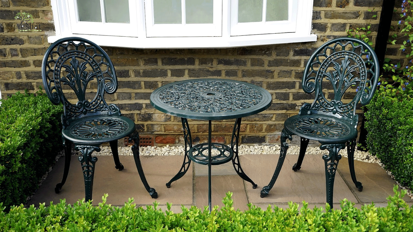 صندلی و میز باغی فلزی
